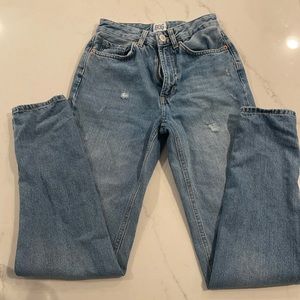 BDG Mom High rise style Size 24